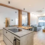 Lorenzer Penthouse *